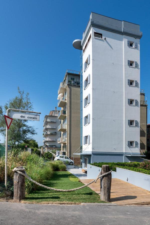 Отель Sea Tower Torre Telemetrica Венеция-Лидо Экстерьер фото